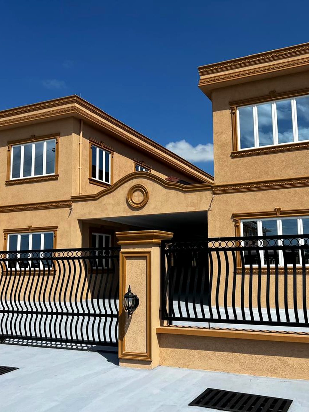 Guyana homes background 1